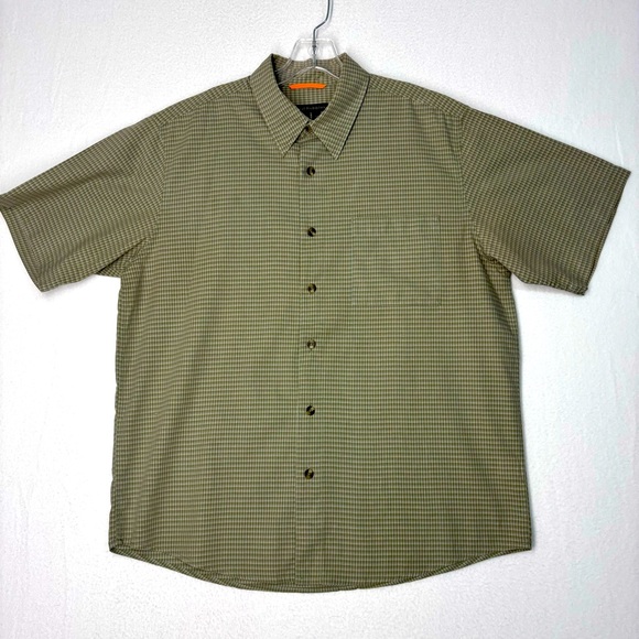 Royal Robbins men’s size large short sleeve button up shirt. - Picture 1 of 8